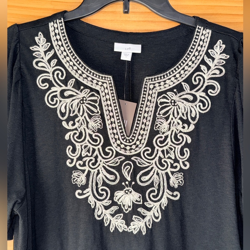 NWT J. Jill Women’s Embroidered, Split Neck, Puff Sleeve w/Pockets Shift Dress-S - Picture 4 of 16